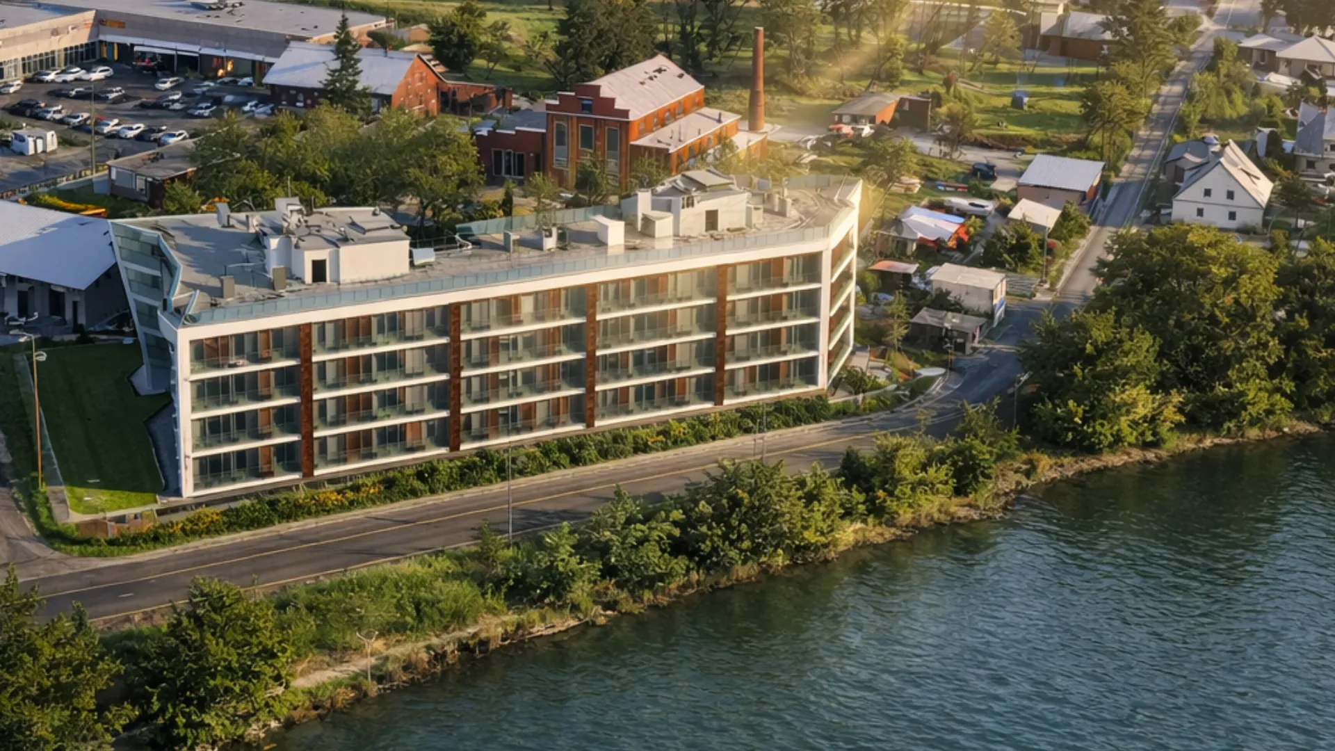 Promenada Park — widok z lotu ptaka na apartamenty nad jeziorem Czos w Mrągowie